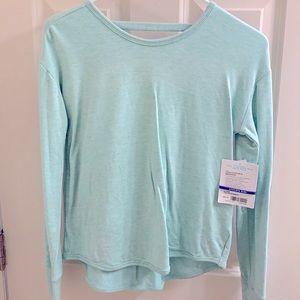 Athleta Girl L/S tee in Mint green